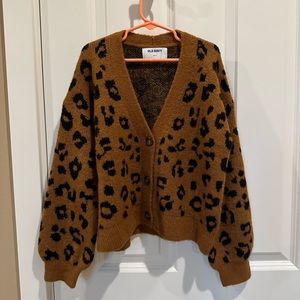 Old Navy Animal Print Cardigan. Size 6/7.